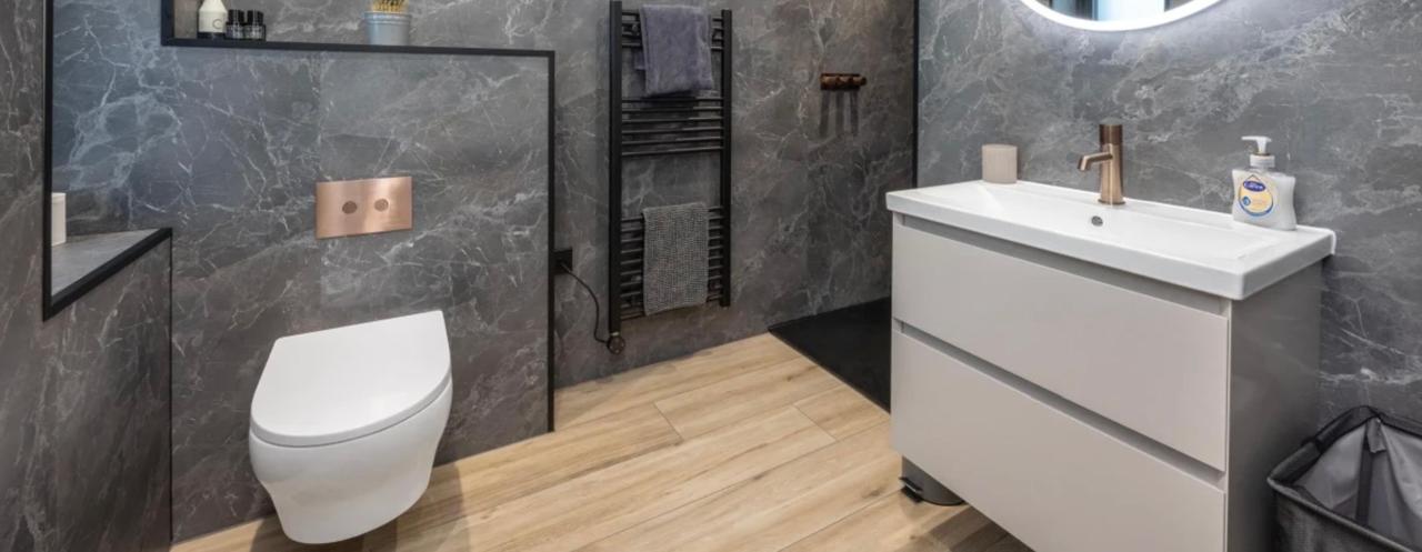 Stone and timber bathroom